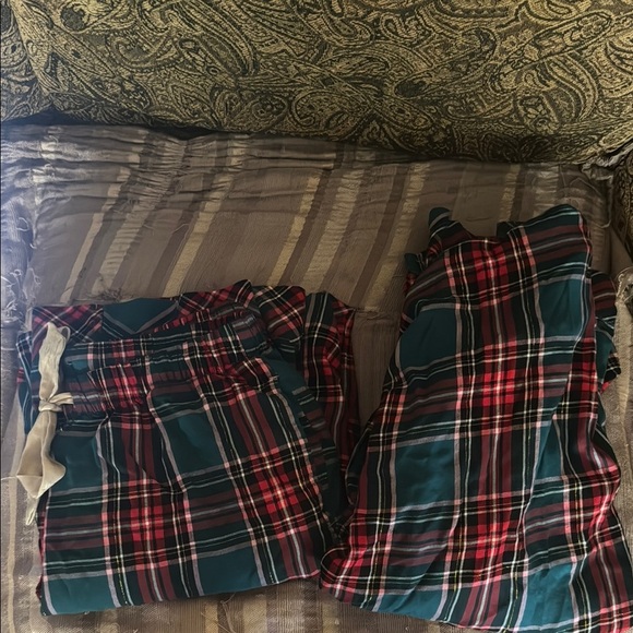 Victoria’s Secret Plaid Women's Sleepwear Pajama Set Size S!!! - Picture 5 of 5